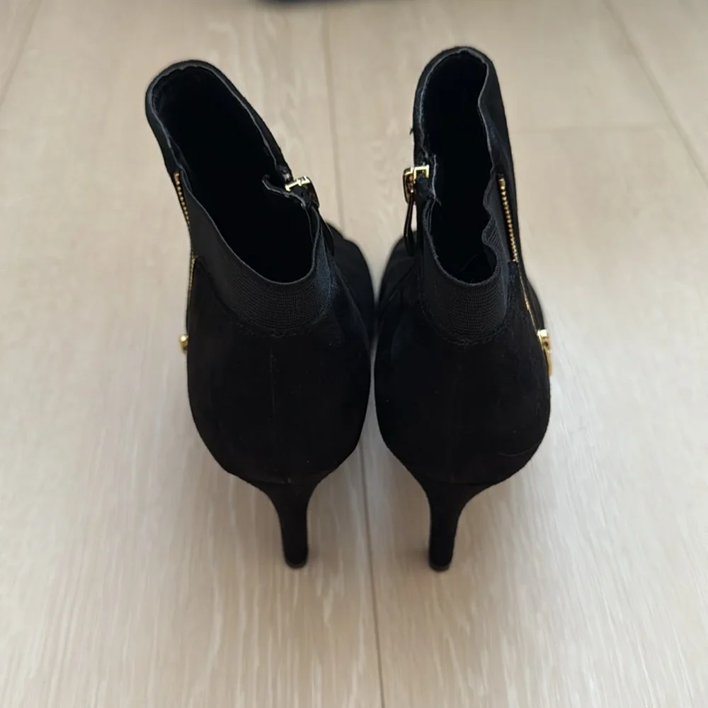 3/$10 Liz Claiborne Black Peep-Toe Ankle Boots with High Heel - Picture 7 of 8